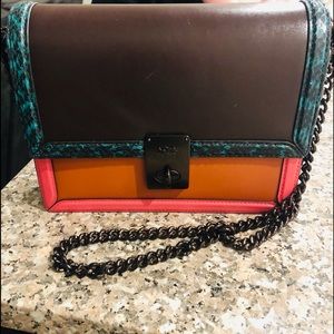 Coach glovetanned crossbody